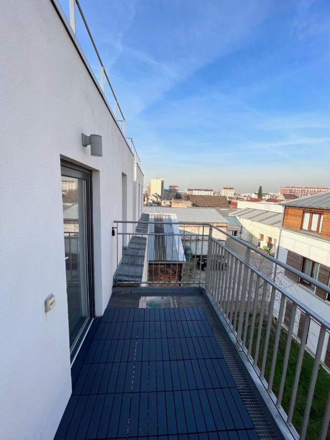 Modern And Bright Apartment Near Paris La Courneuve Εξωτερικό φωτογραφία